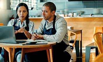 Which retirement plans allow small businesses to use Vanguard funds?
